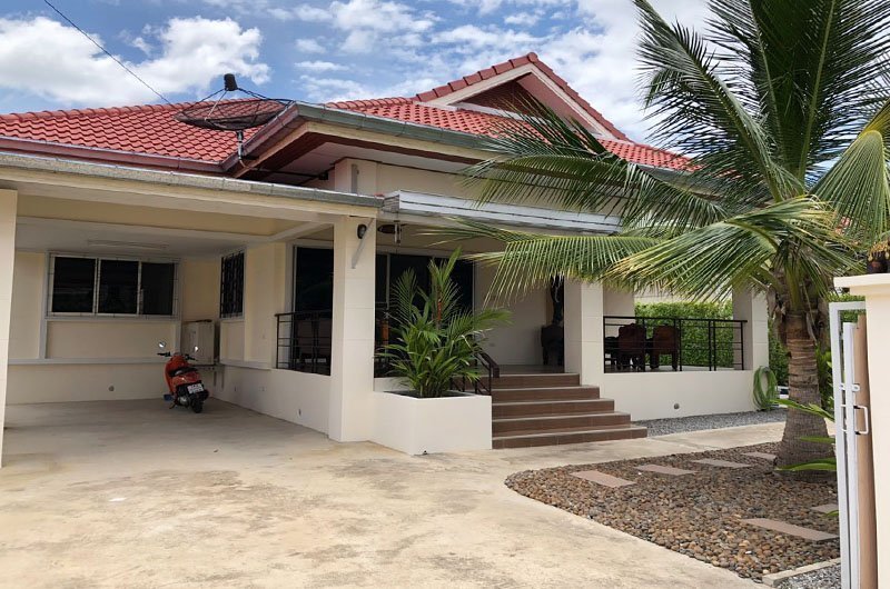 Villa for Sale in Hua Hin (VLFS0246) Arnold Property